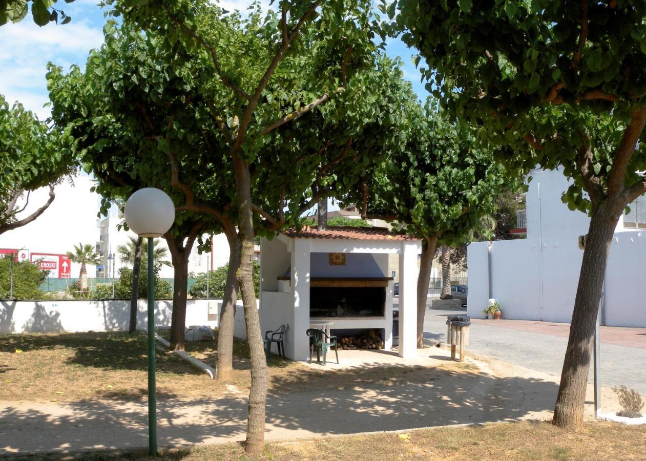 Bungalows Camping Ferrer Peñíscola Exterior foto